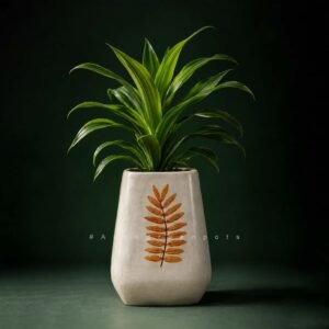1.5 FEET CEMENT OXIDE SQUARE POT