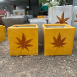 SMALL SQUARE